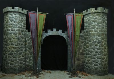 Two Banners on one Post