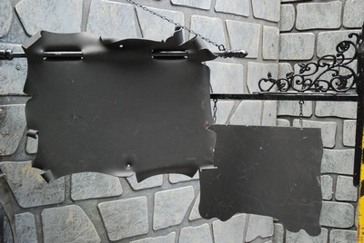 Sign-black-board