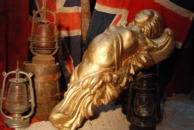 Statue for front ship