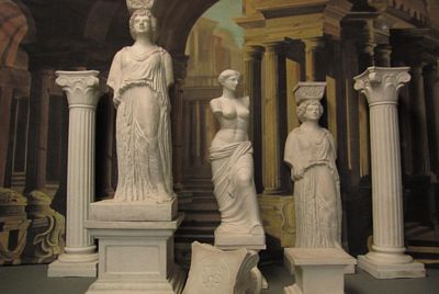 Statue Female "Maiden of Karyai" Column