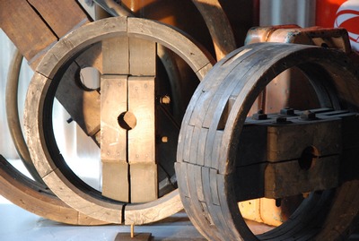 Wheel  Wood   Machinery  a pc.