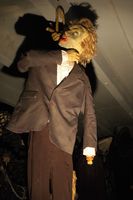 Zombie, man for on gallow